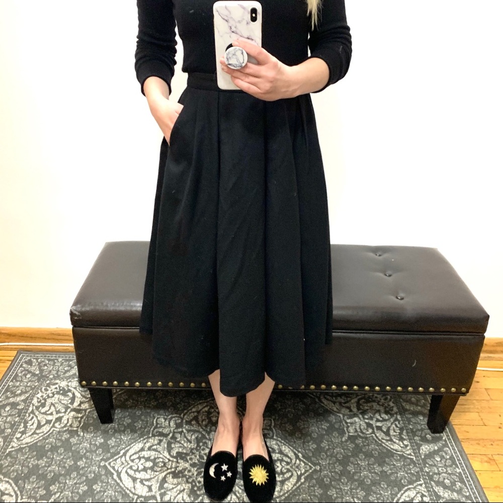 WHIT wool black midi skirt sz 2